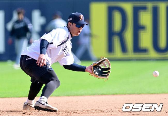 18타석 연속 무안타→2군 갔던 '1할타자' 노시환이 돌아온다, 1안타 완봉패 한화 타선 달라질까