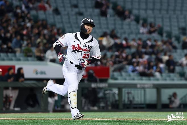 KIA엔 자리 없었나…방출→방출에도 꺼지지 않는 3할4푼 불꽃, 역시 2군에 있기엔 아깝다