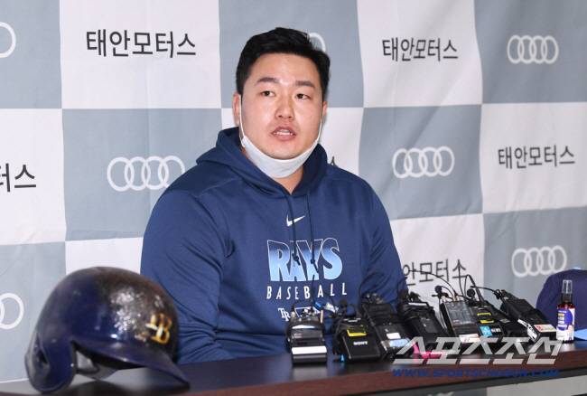 울산 웨일즈, 최지만 영입 → 풀타임 연봉 3000만원 보장