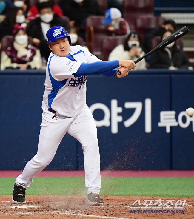 울산 웨일즈, 최지만 영입 → 풀타임 연봉 3000만원 보장