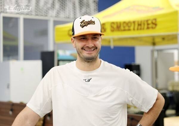 [오피셜] 한화 보고 있나? 욕하고 한국 떠난 최악의 외인, 2년 만에 ML 콜업…트리플A '0볼넷 16K' 무력시위 통했다