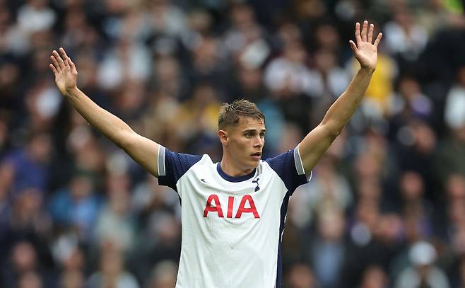 손흥민 ‘70m 단독 돌파 골’ 그대로 재현한 ‘토트넘 에이스’ 맨유가 원한다 “빅클럽과 경쟁 예고”