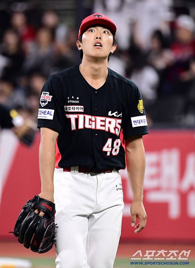 '1회 5실점' 난조 → 3회부터 확 달라진 이의리, 제구 잡히면 언터쳐블…'5회까지 98개' 사령탑에겐 '실망' [수원리포트]