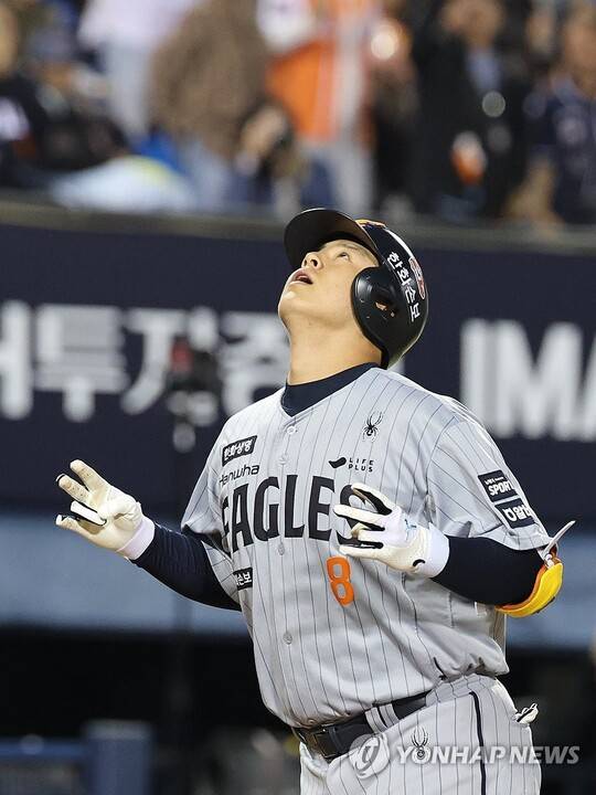 부활 신호탄 쏘아올린 노시환, 김기태 코치 언급한 이유는[잠실에서]