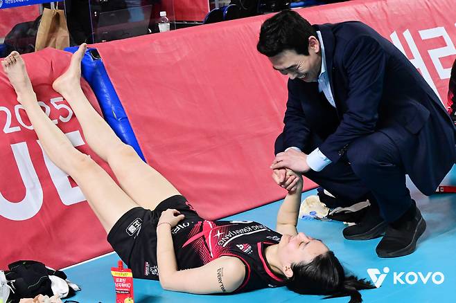 1년 공백 딛고 컴백한 표승주 “지난해 이 맘 땐 울면서 하루하루를 보냈는데, 코트에 복귀할 수 있게 돼 행복해요” [남정훈의 오버 더 네트]