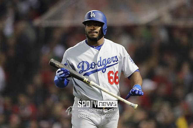 ‘징역 15년 위기’ 푸이그가 갑자기 토론토로 간다, 그런데 MLB는 아니다… 아직도 미련 남았나