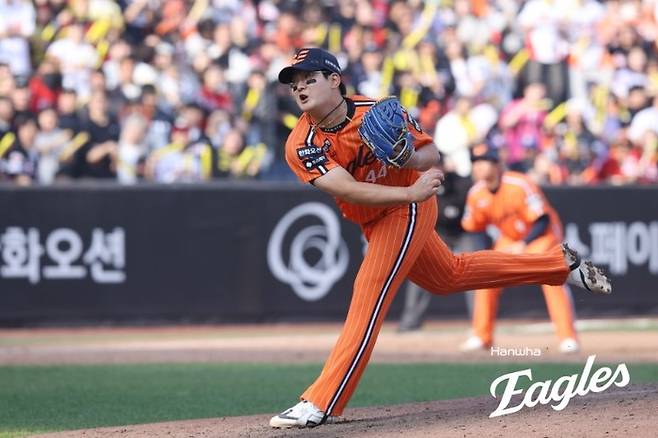 ‘긴 시련’ 겪는 김서현, ‘자신감 회복’이 첫 번째…달감독 해법은 ‘이른 타이밍 등판’ [SS시선집중]