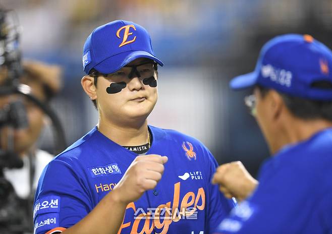 ‘긴 시련’ 겪는 김서현, ‘자신감 회복’이 첫 번째…달감독 해법은 ‘이른 타이밍 등판’ [SS시선집중]