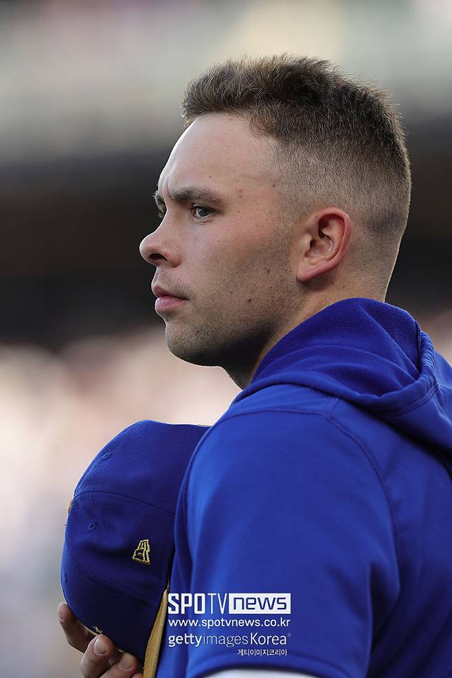 이정후 향한 욕설 논란 '일파만파'…SF 에이스 보복구 의혹에 다저스 감독까지 나섰다