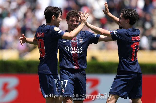 'PSG가 원하는 이적료 694억 제시했다'…사우디 클럽, PSG에 이강인 영입 오퍼