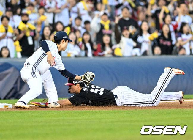 마무리 유영찬 팔꿈치 통증 어쩌나, ‘4전5기’ 임찬규 1실점 첫 승+문보경 3타점, LG 잠실 라이벌전 이겼다 [잠실 리뷰]