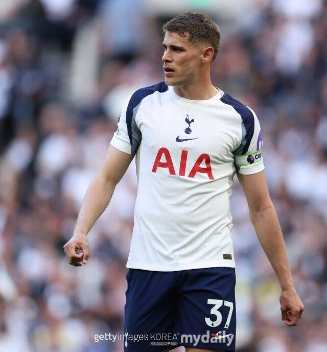 '재계약 제안 거부, 토트넘 떠나겠다' 손흥민 절친 구단에 통보…맨유-리버풀 영입 경쟁