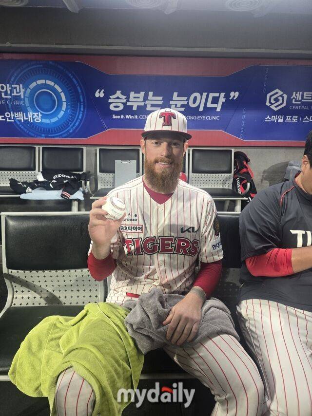 “완봉승, 쉽게 오지 않는 기회라서…” 선동열을 배출한 팀에서 선동열급 방어율을 찍은 투수가 등장했다…KIA 올러 완봉승에 ERA 0.81[MD광주]