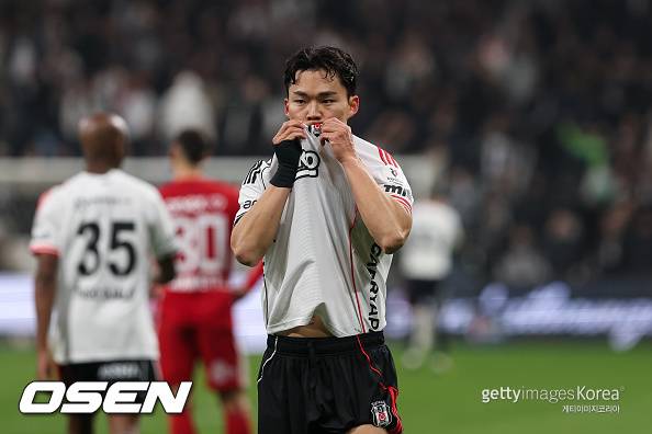 ‘카타르월드컵 부동의 원톱' 황의조, 4년 만에 오현규와 처지 바뀌었다…코리안더비 오현규 완승
