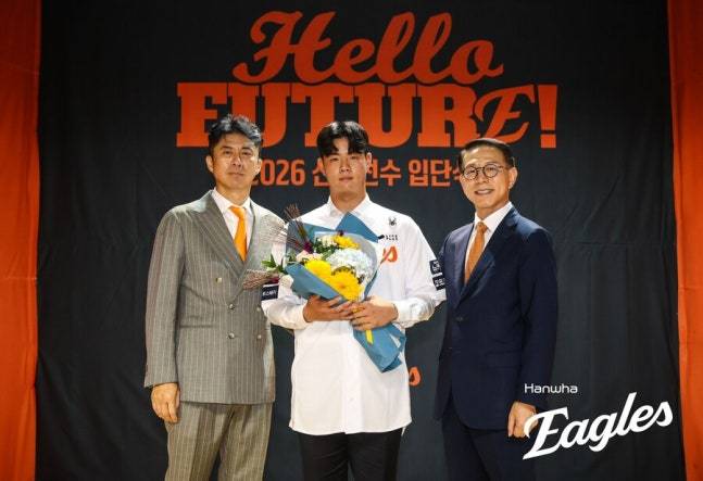 ‘불꽃야구’ 출신 한화 육성선수, 또또또 승리투수→다승 2위·ERA 2위...한화 퓨처스 4연패 탈출