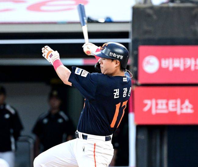 ‘불꽃야구’ 출신 한화 육성선수, 또또또 승리투수→다승 2위·ERA 2위...한화 퓨처스 4연패 탈출