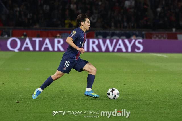 'PSG, 이강인 위해 694억 포기한다'…슈퍼 서브 역할 대만족, 방출 계획 없다