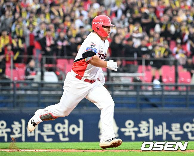 ‘안타-안타-홈런-볼넷-2루타’ 육성선수→5년 만에 1군 데뷔→2군행, KIA 거포 유망주 4안타 5타점 괴력 폭발하다…극적인 9회 2사 동점타→연장 역전승