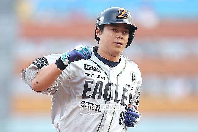 '헤드샷→교체 없이 완주' 노시환, 25일 NC전도 4번타자 3루수…문현빈은 3번 좌익수 복귀