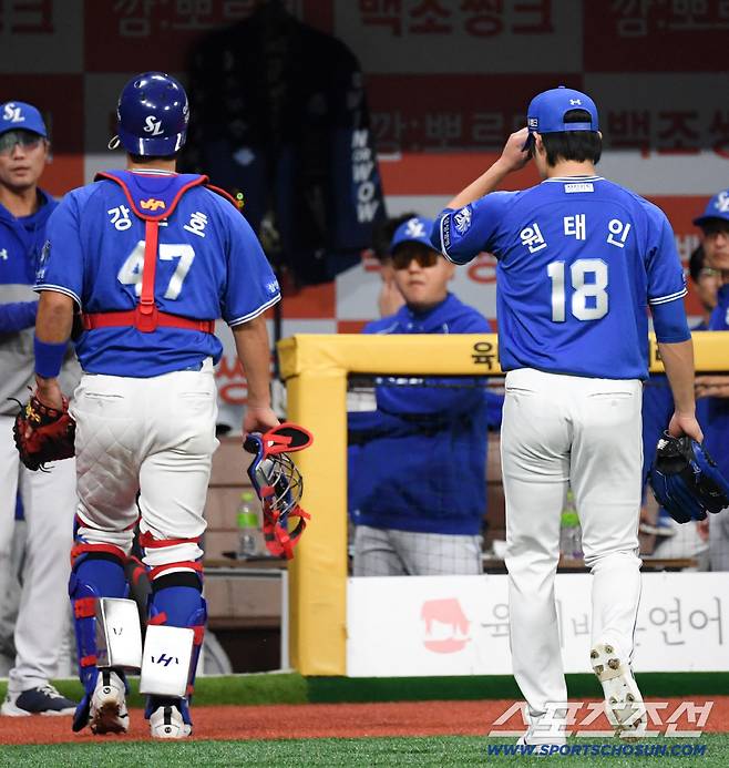 '와 깜짝이야' 에이스' 원태인, 고척서 햄스트링 통증 딛고 '역투'…