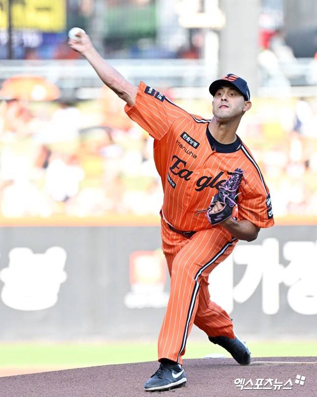 한화 야구가 2시간26분 만에 끝났어? 에르난데스 7이닝 대호투+강백호 5타점 폭발→투타 완벽 밸런스 속 8-1 승리 [대전:스코어]