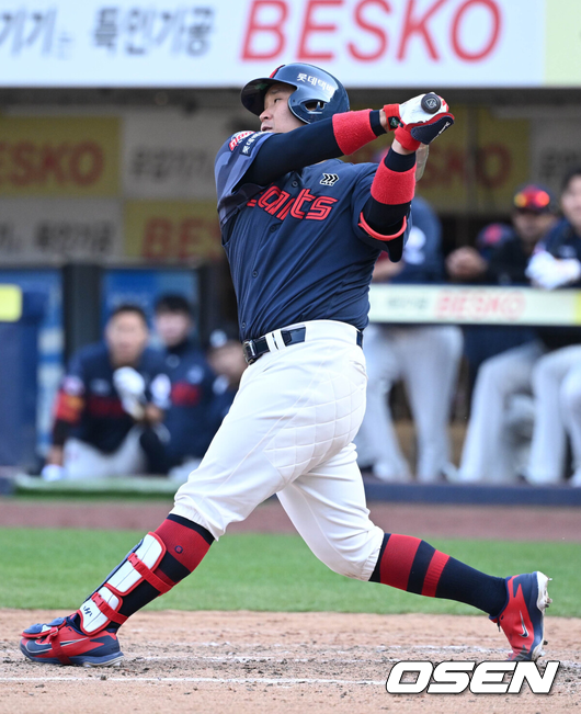 오늘은 역전 2루타! 김도영 연이틀 클러치쇼, 양현종 188승+성영탁 4아웃 1점차 세이브...KIA, 롯데 4-3 제압 [광주 리뷰]