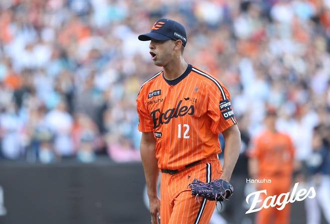 1아웃 7실점 잊어주세요…ERA 9.98→5.72 반토막, 에르난데스가 발톱을 드러냈다