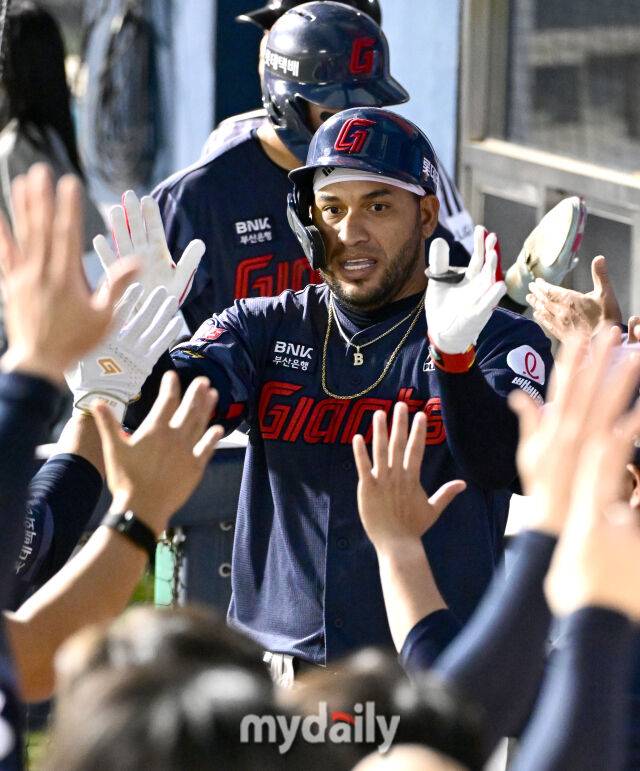 박세웅과 롯데가 좌절했던 그 순간…레이예스가 아닌 박해민·김호령이라면 김도영 타구를 잡았을까[MD광주]