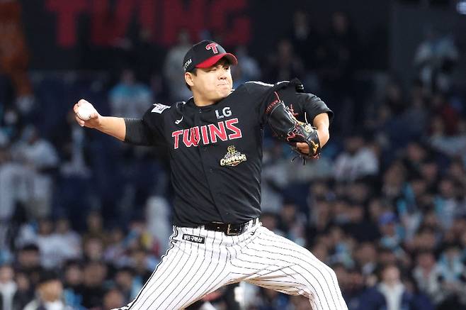 '이래서 52억 전액보장 했구나' 유영찬 없어도 LG는 이긴다…FA 쇼핑의 보람을 느낀 순간