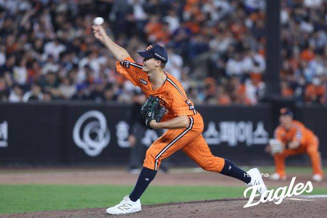 홈 10연패 탈출에 급했나…왜 7점 차 리드에도 마무리가 나왔을까, 이럴 때 김서현이 던졌으면