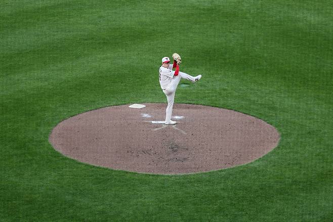또 KBO 리그에서 '새 역사' 탄생했다! 위대함 그 자체, KIA 대투수의 길 → 이제 KBO 통산 최다승 1위 향해 간다