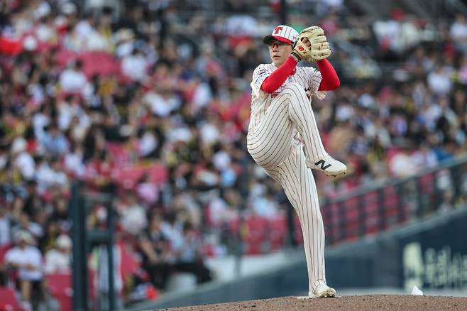 또 KBO 리그에서 '새 역사' 탄생했다! 위대함 그 자체, KIA 대투수의 길 → 이제 KBO 통산 최다승 1위 향해 간다