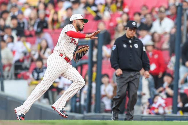 '또 햄스트링' KIA 대형 악재 터졌다, 대체 외국인도 함께 준비한다…
