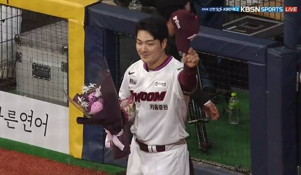 원태인-안우진 눈물, 마지막 배웅은 서건창… 모두를 울린 박병호 은퇴식[고척에서]