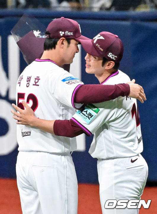 강정호·김하성·이정후·김혜성·송성문 ML 후배 총출동, 서건창과 감동의 포옹까지…박병호의 마지막, 누구보다 화려했다