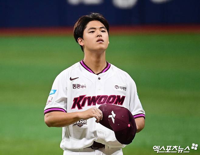 '최고 159km+KKKK' 7억팔 특급 신인 박준현, 1군 데뷔전 5이닝 무실점 [고척 라이브]