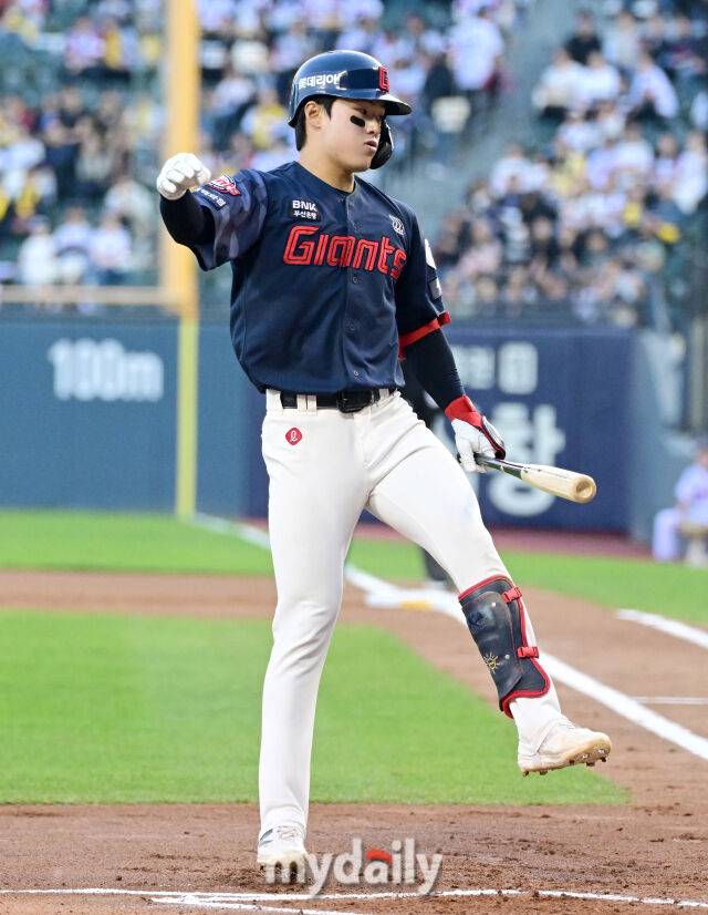 ‘결정적 실책’ 롯데 한태양이 더 아쉬울까 ‘결정적 병살타’ KIA 한준수가 더 아쉬울까…성영탁·현도훈만 고생했다[MD광주]