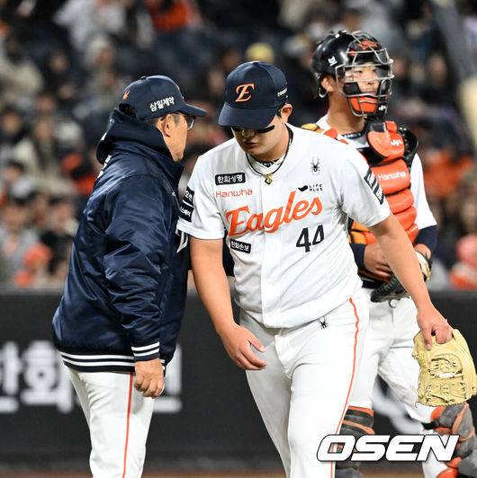 7점 차 봉인→동점 투입→투런포 패전…왜 동점에서 하필 김서현이었을까, 영건은 더 깊은 수렁에 빠졌다 [오!쎈 대전]