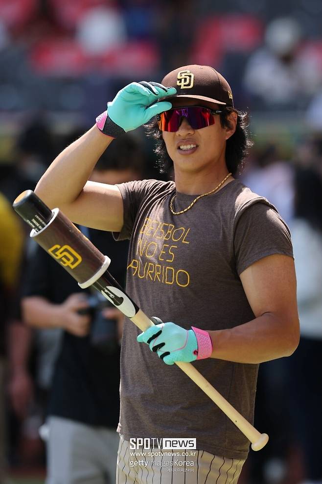 '빅리그 승격' 송성문, ML 250홈런 타자 밀어내나…임시 콜업이지만, 가능성 활짝 열렸다