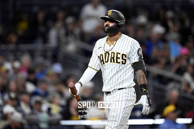 '빅리그 승격' 송성문, ML 250홈런 타자 밀어내나…임시 콜업이지만, 가능성 활짝 열렸다