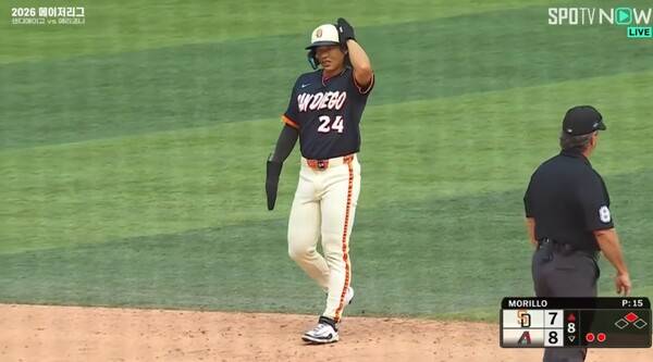 송성문, 감격의 ML 데뷔전… 대주자로 잠시 나오고 바로 교체