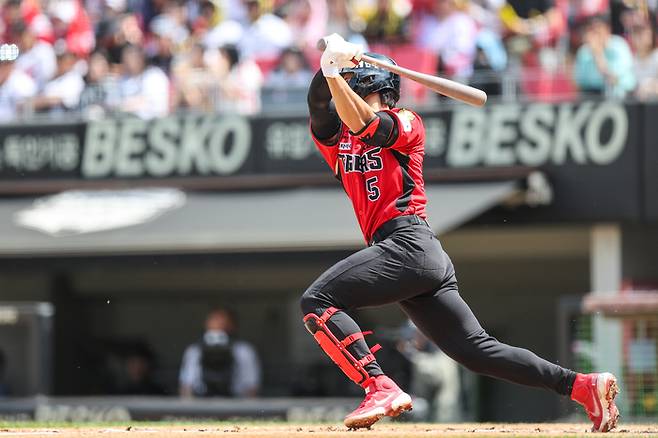 KIA ‘히든카드’ 4도영 ‘대박 예감’→홈런 ‘단독 선두’ 질주, 역시 슈퍼스타는 다르다 [SS포커스]