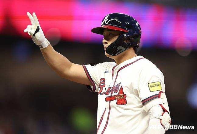 '드디어' 송성문 MLB 데뷔, '일발장타-빠른발-유틸리티' 제2의 김하성을 꿈꾼다