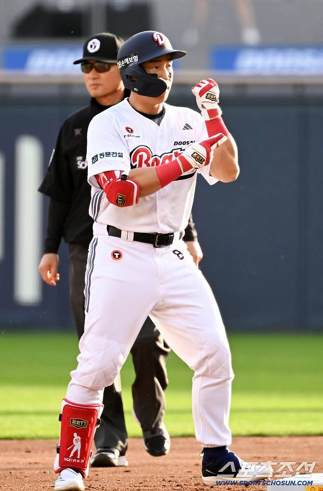 '환상일 뿐이었나' 첫 경기 '반짝'…타율 0.118에 수비까지 '흔들'→감독 참을성 한계 어디까지?