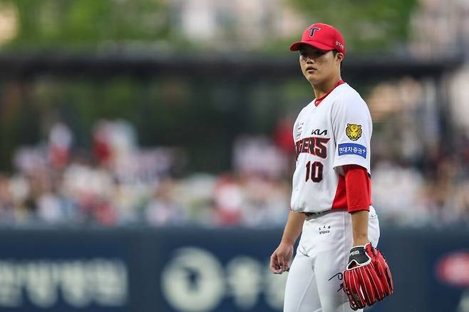 KIA 실망시킨 유망주, 이범호 고민 또 시작 조짐… 2군은 좁다? 여유 넘친 이닝 먹방쇼