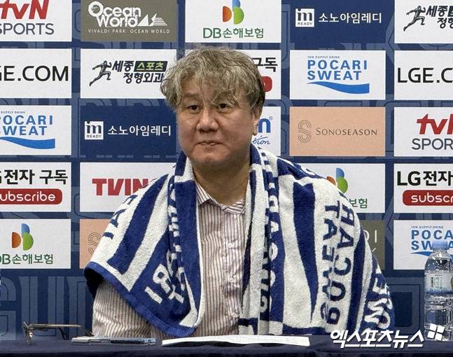 '선수→프런트→코치→감독' 초보 같지 않은 초보 사령탑, 마침내 정상 도전…