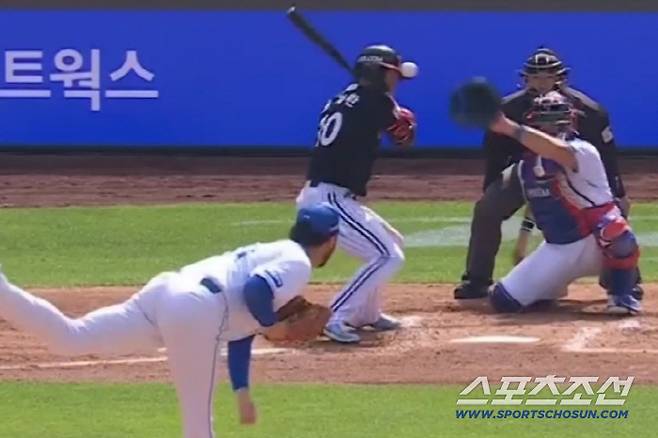 헬멧 깨지고, 고막 터졌는데 헤드샷 아니라니… 헬멧 스치기만 해도 헤드샷 아닌가