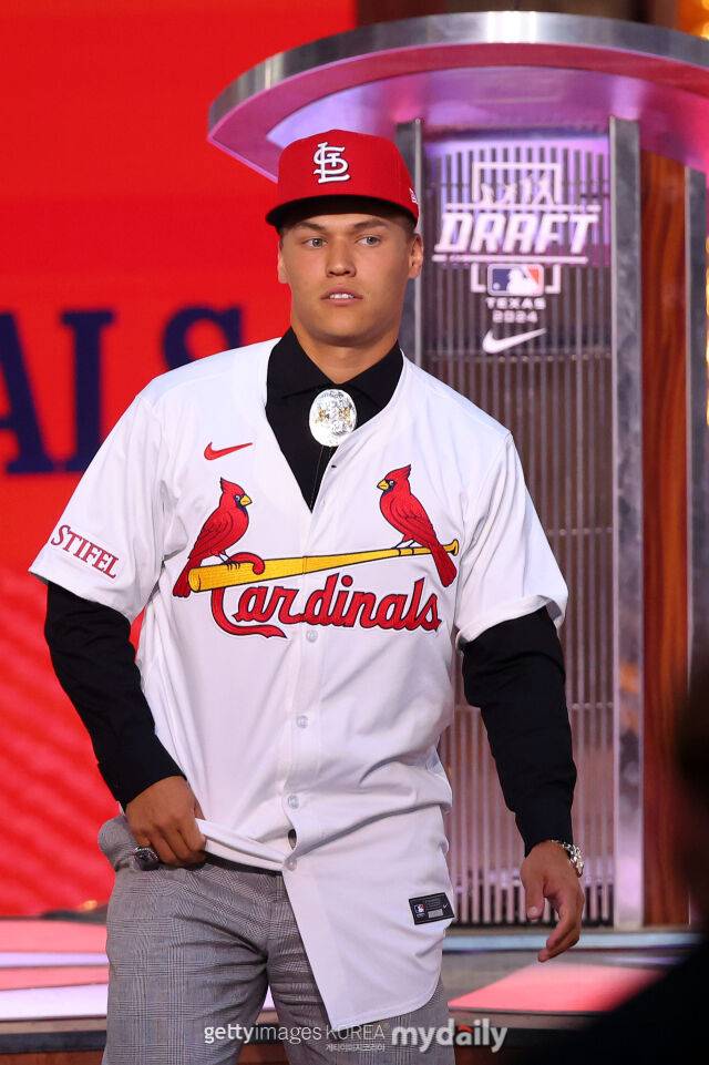 '홈런-홈런-홈런' 빅리그 적응 끝났나, 한국계 신인이 ML을 뒤흔든다…