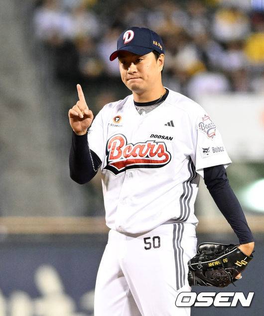 52억 초대형 계약→2군행→선발 탈락…시련 속 강해진 17승 에이스, 투혼의 뒷이야기 화제 “사실 11회도 던지려고 했다”