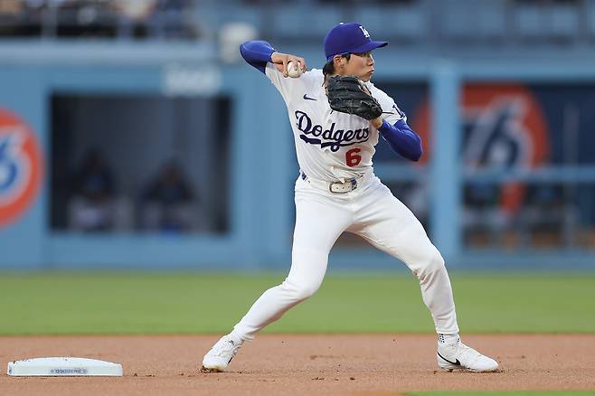 ‘혜성특급’ 김혜성, 이틀 연속 무안타에 수비에서는 실점 이어지는 ‘치명적 실책’…‘9회말 3득점’ 다저스, 마미애미에 짜릿한 끝내기 역전승